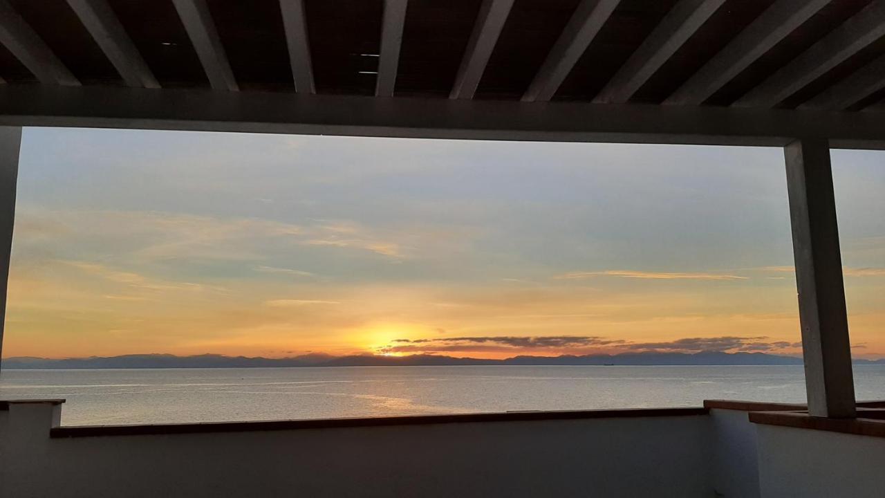 Appartamenti - Villa Mare Pomonte Buitenkant foto