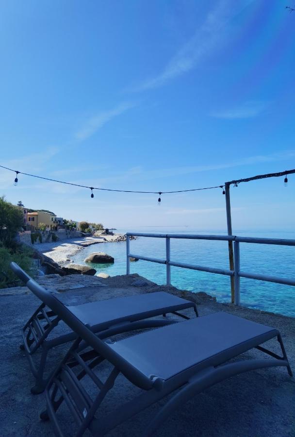 Appartamenti - Villa Mare Pomonte Buitenkant foto
